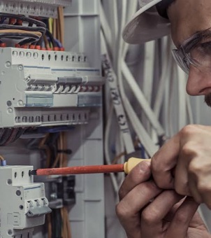 Maintenance & Troubleshooting Training